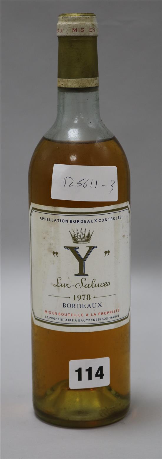 One bottle of Sur Sulces wine 1978